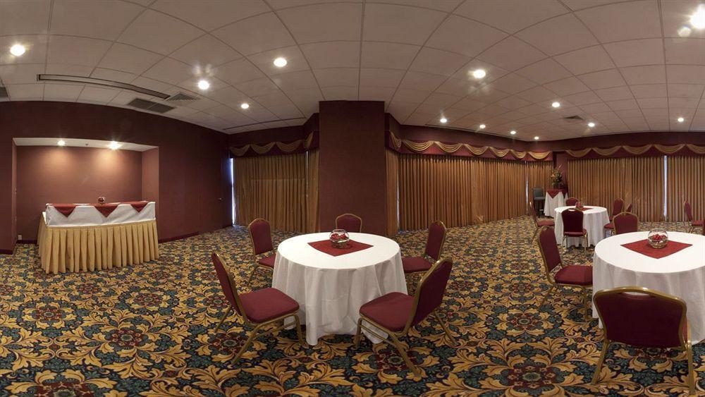 Holiday Inn Washington-Georgetown エクステリア 写真