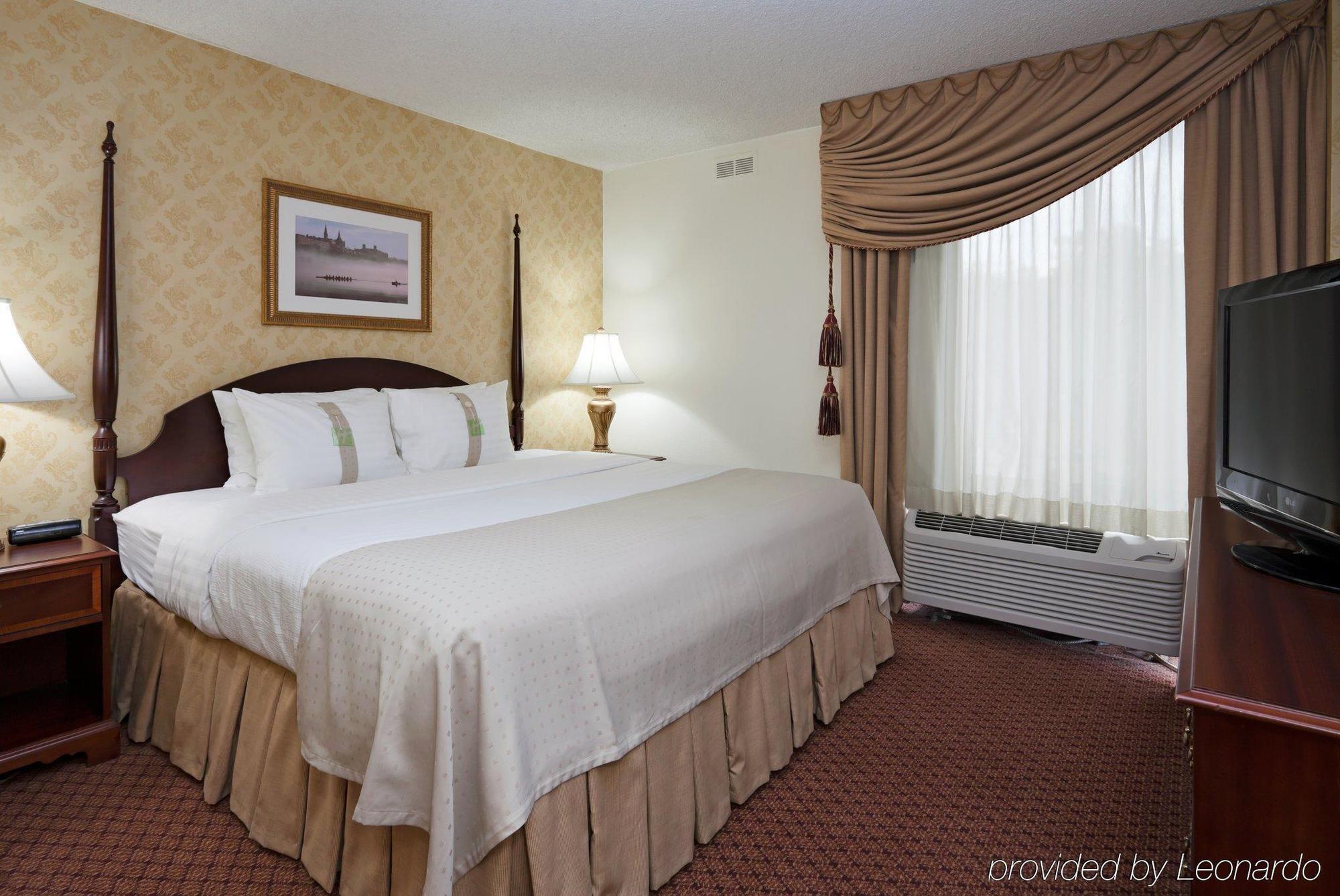 Holiday Inn Washington-Georgetown 部屋 写真